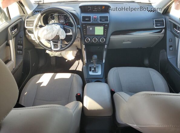 JF2SJALC2HH407768 2017 SUBARU FORESTER 2.5 Silver წინა პანელის ხედი