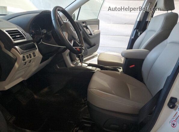 JF2SJARC1JH433050 2018 SUBARU FORESTER 2.5 White 