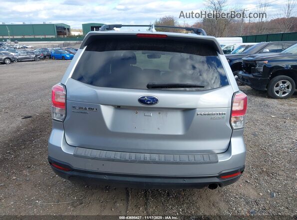 JF2SJAWC6HH464003 2017 SUBARU FORESTER 2.5I TO Silver 