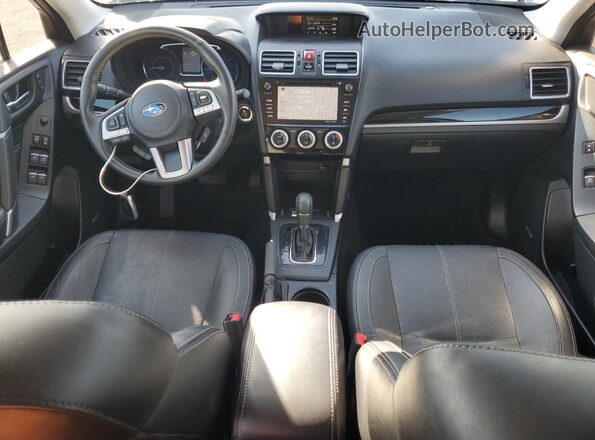 JF2SJAWC8HH551434 2017 SUBARU FORESTER 2.5I TO Green 