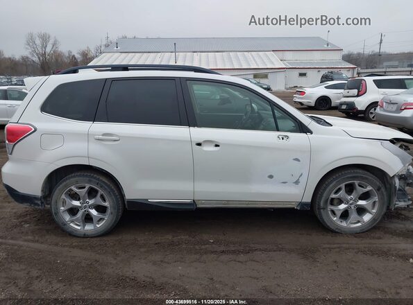 JF2SJAWC9HH808164 2017 SUBARU FORESTER 2.5I TO Белый Вид задней части салона