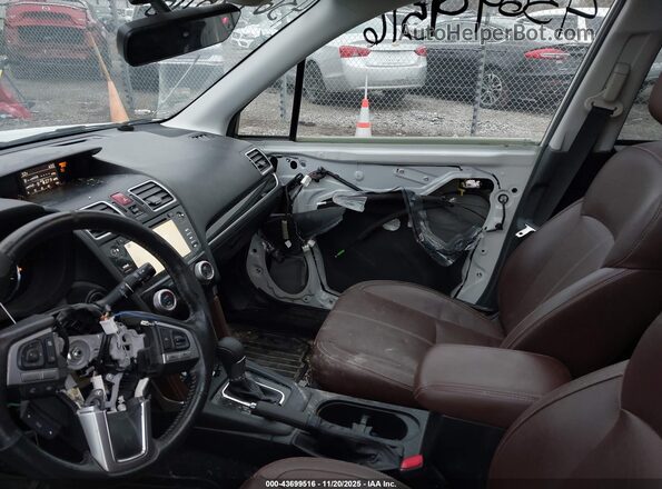 JF2SJAWC9HH808164 2017 SUBARU FORESTER 2.5I TO Белый Вид салона спереди