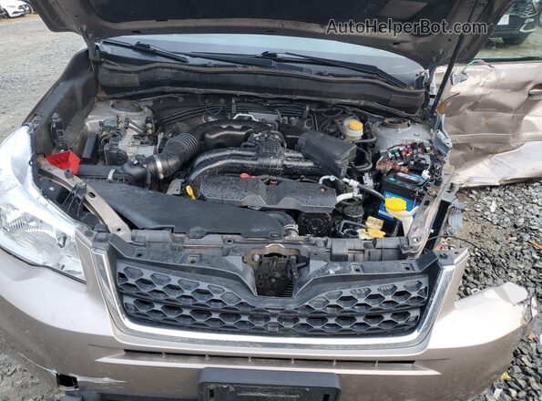 JF2SJAXC7GH426762 2016 SUBARU FORESTER 2.5I TO Бежевый Вид задней части салона