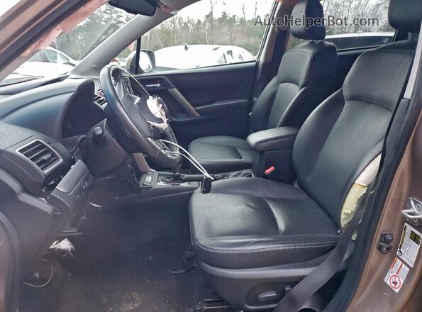 JF2SJAXC7GH426762 2016 SUBARU FORESTER 2.5I TO Бежевый Вид салона спереди