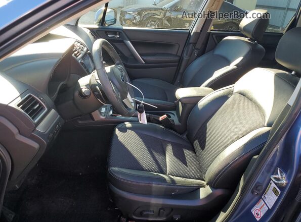 JF2SJGEC5HH436178 2017 SUBARU FORESTER2. Blue Widok wnętrza z przodu