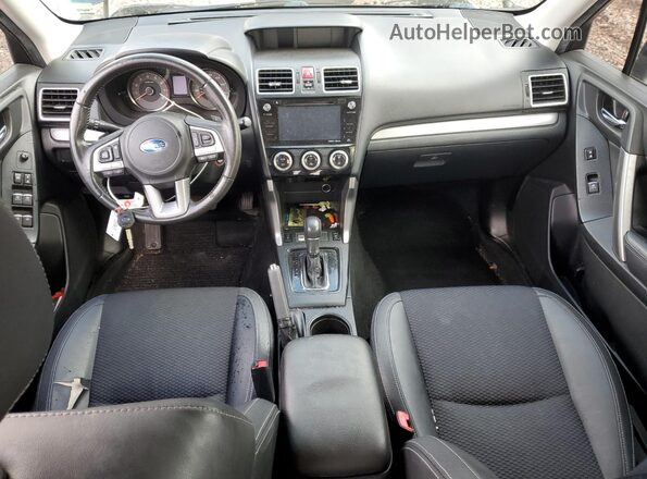 JF2SJGEC8HH497394 2017 SUBARU FORESTER2. Charcoal Widok deski rozdzielczej