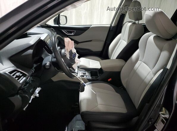 JF2SKADC2RH508595 2024 SUBARU FORESTER Gray Vista interior delantera