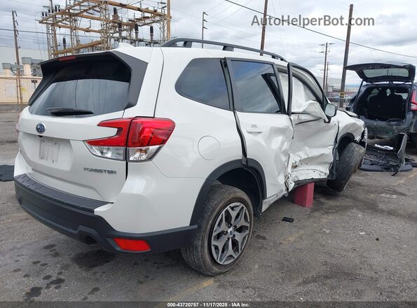 JF2SKADC3NH402277 2022 SUBARU FORESTER White Trasero derecho