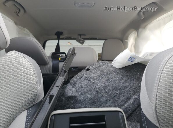 JF2SKADC4RH456760 2024 SUBARU FORESTER Green Widok tylnych siedzeń