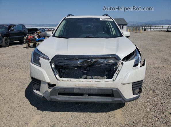 JF2SKADC7NH469903 2022 SUBARU FORESTER Белый Вид спереди