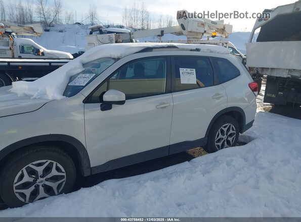 JF2SKAFC1MH418683 2021 SUBARU FORESTER White 