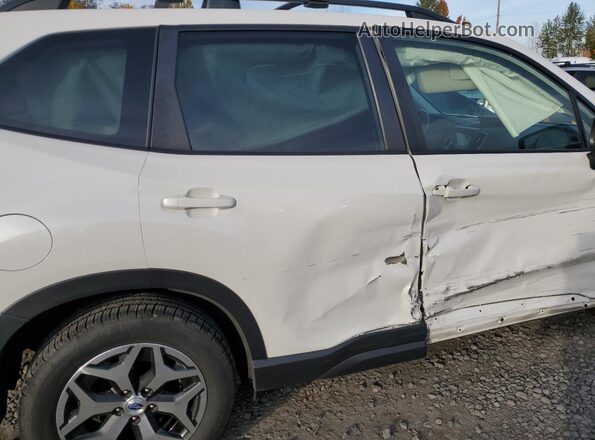 JF2SKAJC8MH463692 2021 SUBARU FORESTER White Widok tylnych siedzeń