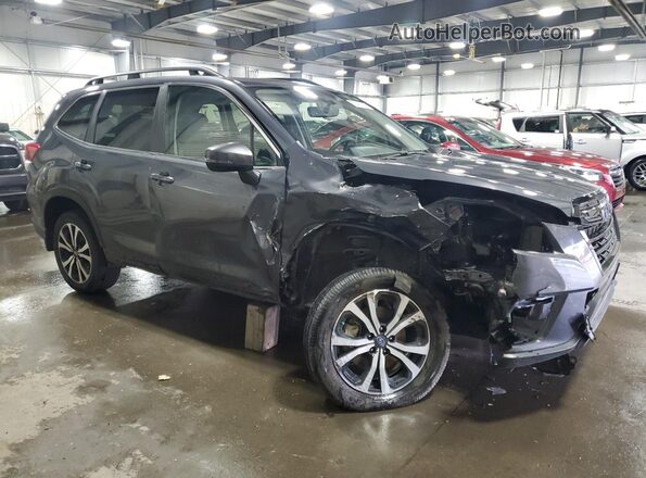 JF2SKAKC6RH491108 2024 SUBARU FORESTER Серый Передняя правая четверть