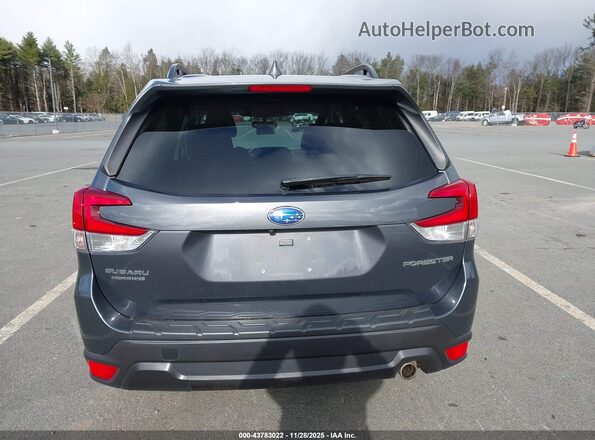 JF2SKANC1NH435762 2022 SUBARU FORESTER Серый 