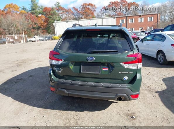 JF2SKANC6NH492135 2022 SUBARU FORESTER Зеленый 