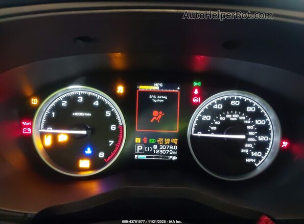 JF2SKAPC9NH416213 2022 SUBARU FORESTER Green Вид задніх сидінь