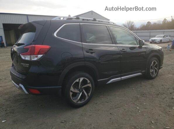 JF2SKARC6NH465530 2022 SUBARU FORESTER Черный Задняя правая четверть