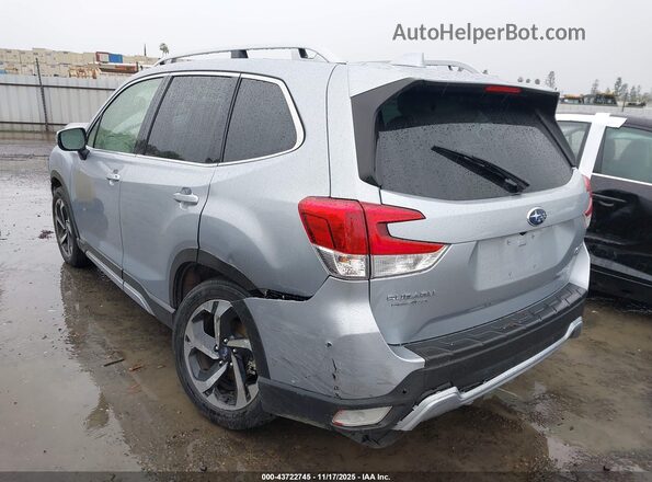 JF2SKARC6NH525189 2022 SUBARU FORESTER Серебряный Задняя левая четверть