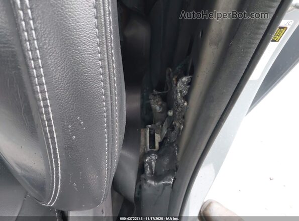 JF2SKARC6NH525189 2022 SUBARU FORESTER Серебряный 