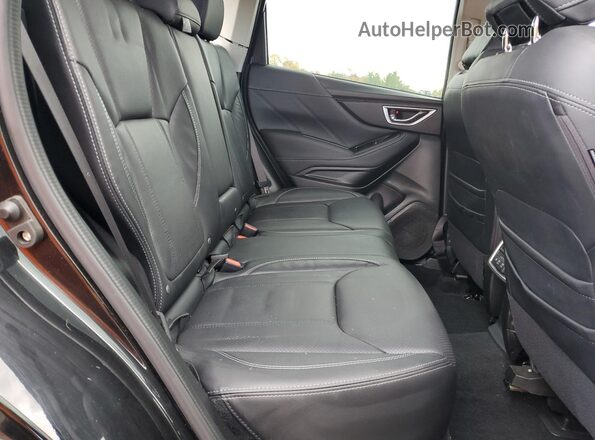 JF2SKARC7NH441902 2022 SUBARU FORESTER Black Вид задньої частини салону