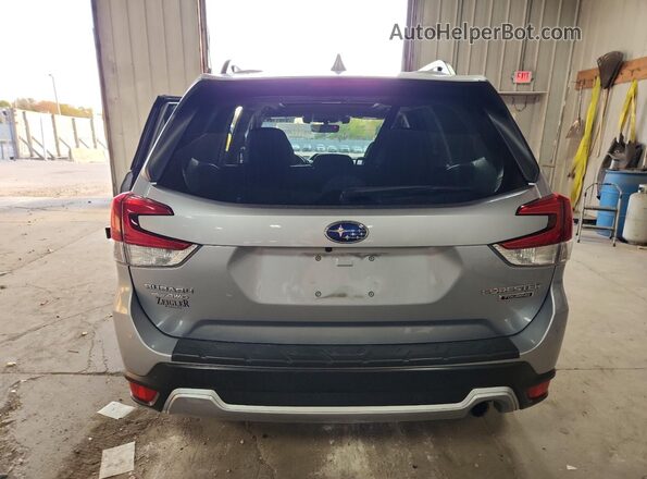 JF2SKAXC2MH439511 2021 SUBARU FORESTER Silver უკანა ხედი