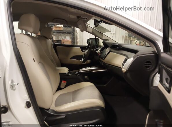 JHMZC5F17JC006498 2018 HONDA CLARITY White Սալոնի դիմացի տեսք