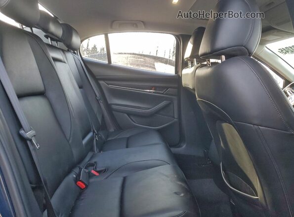 JM1BPACLXK1128047 2019 MAZDA 3 Blue Widok tylnych siedzeń