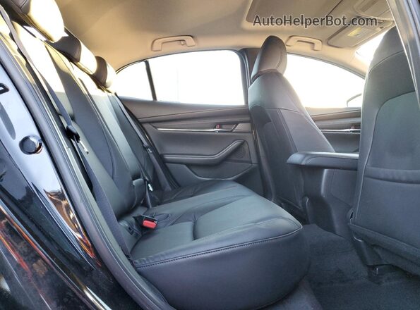 JM1BPACM6S1763744 2025 MAZDA 3 Black უკანა სავარძლების ხედი