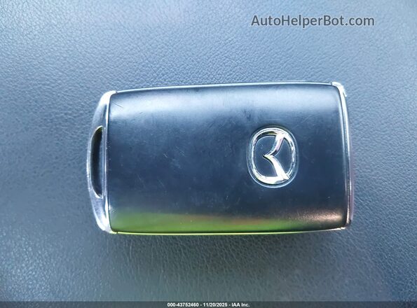 JM1BPAMM0R1651062 2024 MAZDA 3 Gray Առջևի վահանակի տեսք