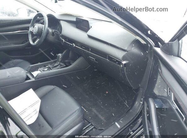 JM1BPBAY6M1315938 2021 MAZDA 3 Черный Вид салона спереди