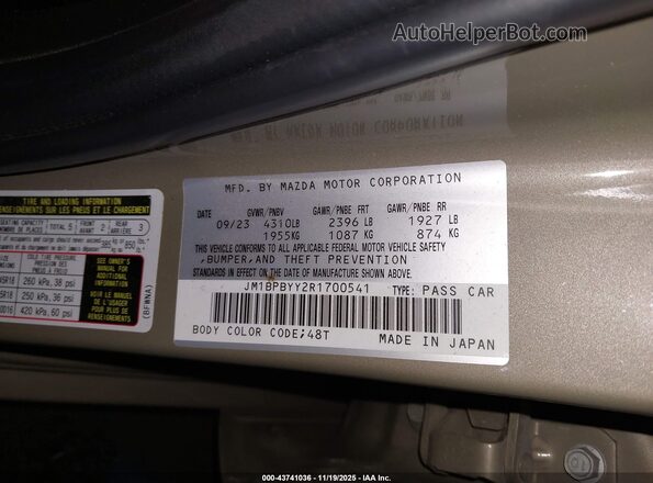 JM1BPBYY2R1700541 2024 MAZDA 3 Green Vista del compartimento del motor