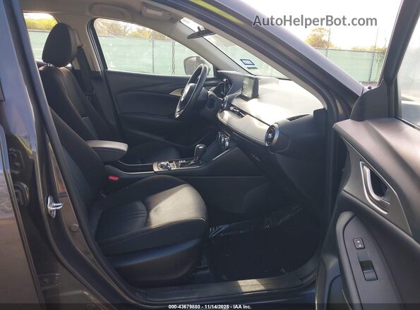 JM1DKDB77K1460055 2019 MAZDA CX-3 Gray Vista interior delantera