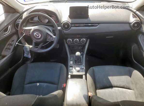 JM1DKDB7XL1473755 2020 MAZDA CX-3 Красный Вид панели приборов