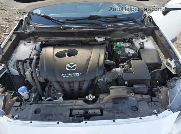 JM1DKFC73H0147710 2017 MAZDA CX-3 White 