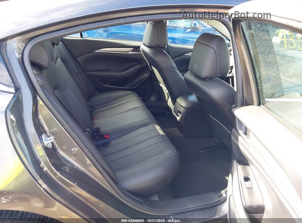JM1GL1TY2J1314855 2018 MAZDA 6 Gray VIN կոդի պիտակի տեսք