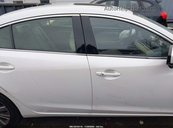 JM1GL1VM7K1505179 2019 MAZDA 6 White 360 interior view