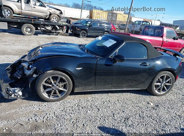 JM1NDAD73N0508655 2022 MAZDA MX-5 MIATA Black 360 interior view