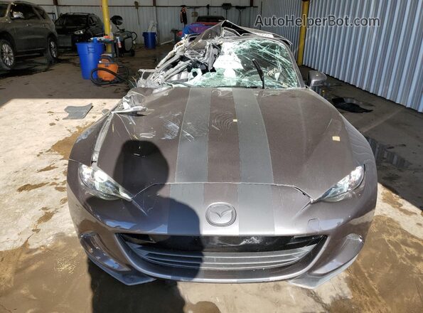 JM1NDAM77H0103533 2017 MAZDA MX-5 Gray Widok z przodu
