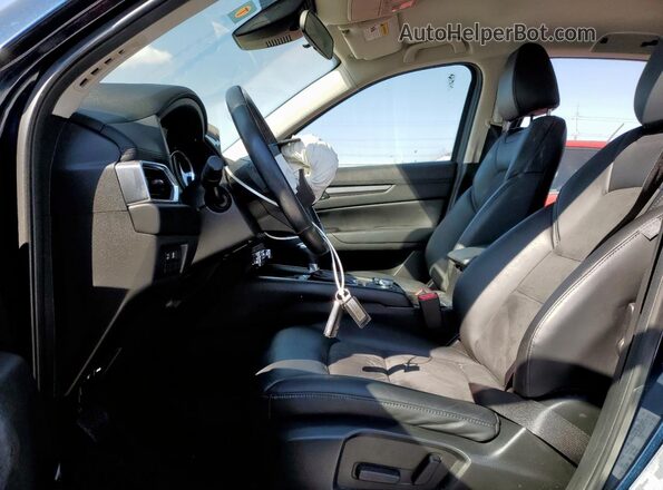 JM3KFACM7L0850652 2020 MAZDA CX-5 Blue Front interior view