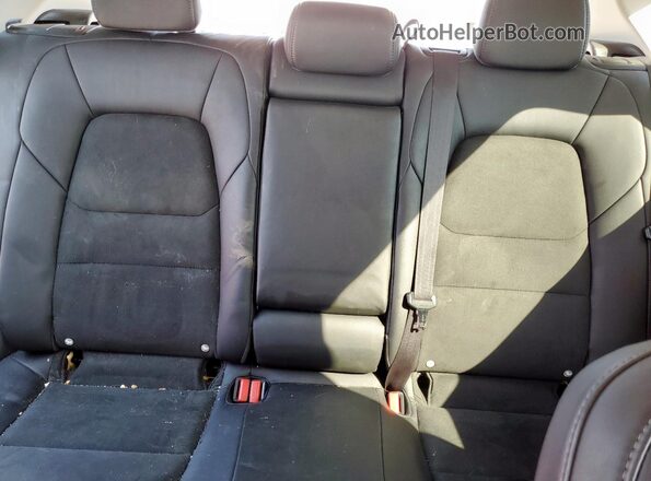 JM3KFACM7L0850652 2020 MAZDA CX-5 Blue Rear seats view