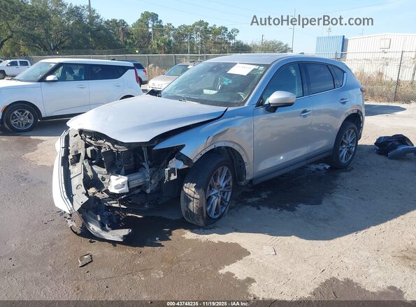 JM3KFADM4M1318043 2021 MAZDA CX-5 Silver Vista tres cuartos delantera izquierda