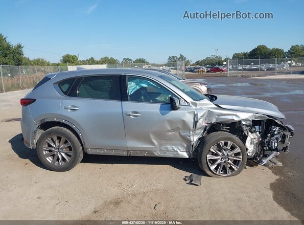 JM3KFADM4M1318043 2021 MAZDA CX-5 Silver Vista interior de 360 grados
