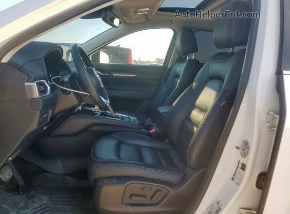 JM3KFBAYXM0476597 2021 MAZDA CX-5 White Widok wnętrza z przodu
