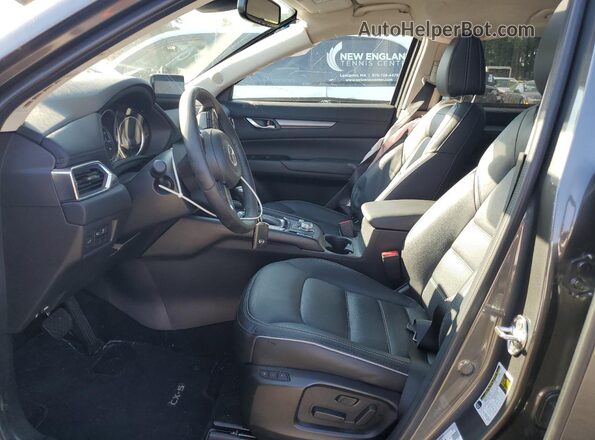 JM3KFBCL5S0571762 2025 MAZDA CX-5 Charcoal Widok wnętrza z przodu