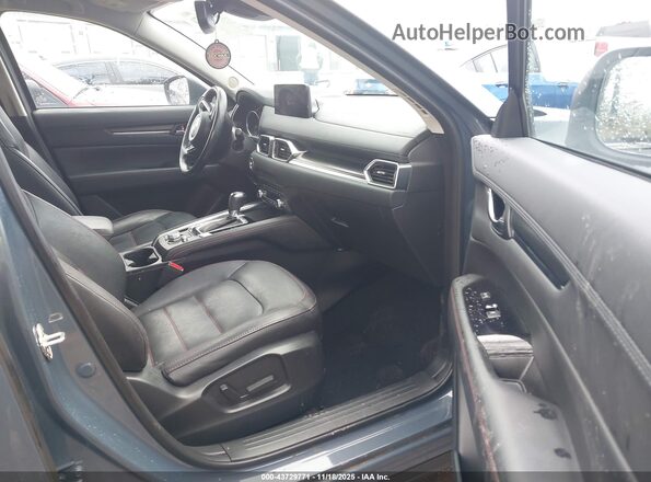 JM3KFBCMXN0532310 2022 MAZDA CX-5 Blue Front interior view