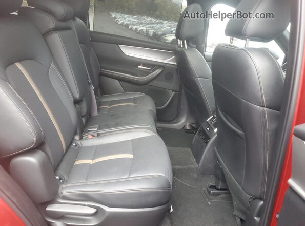 JM3KJDHC8S1104378 2025 MAZDA CX-70 Red Rear interior view