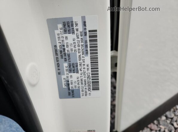 JM3KKBHD5S1225413 2025 MAZDA CX-90 Белый Вид наклейки с VIN-кодом