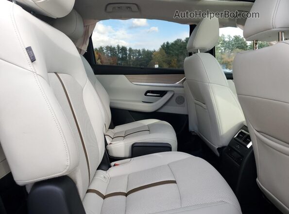 JM3KKEHD0R1101433 2024 MAZDA CX-90 Maroon Widok wnętrza z tyłu