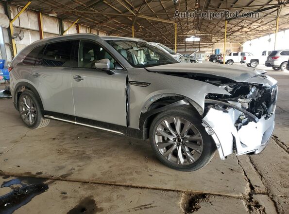 JM3KKEHD8S1218666 2025 MAZDA CX-90 Серебряный Передняя правая четверть