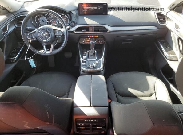 JM3TCBBY5N0616035 2022 MAZDA CX-9 White Dashboard view